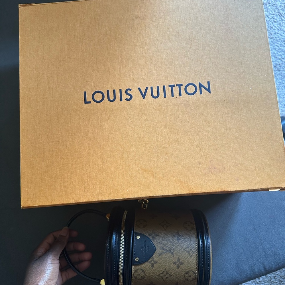 Louis Vuitton
Handbag Reverse Monogram Canvas - Authentic - Picture 4 of 10